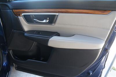 2018 Honda CR-V EX-L w/Navi   - Photo 18 - Pasadena, CA 91107