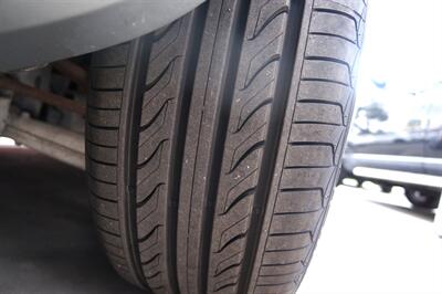2007 Pontiac Solstice - Photo 18 - Pasadena, CA 91107