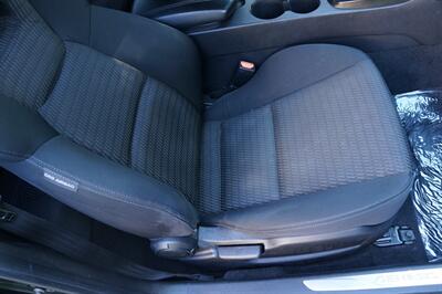 2013 Hyundai Genesis Coupe 2.0T   - Photo 5 - Pasadena, CA 91107