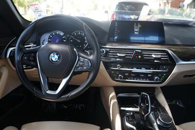 2019 BMW 5 Series 530i   - Photo 11 - Pasadena, CA 91107