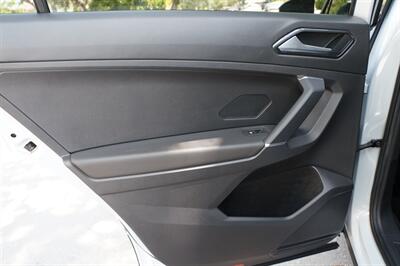 2018 Volkswagen Tiguan 2.0T SEL 4Motion   - Photo 13 - Pasadena, CA 91107
