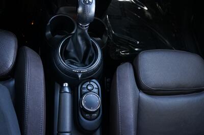 2016 MINI Hardtop 4 Door Cooper S   - Photo 14 - Pasadena, CA 91107