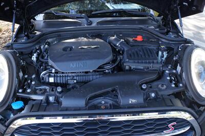 2016 MINI Hardtop 4 Door Cooper S   - Photo 16 - Pasadena, CA 91107