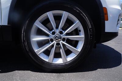 2017 Volkswagen Tiguan 2.0T Limited S   - Photo 18 - Pasadena, CA 91107