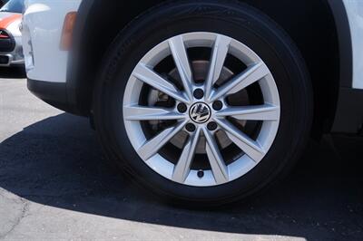 2017 Volkswagen Tiguan 2.0T Limited S   - Photo 19 - Pasadena, CA 91107