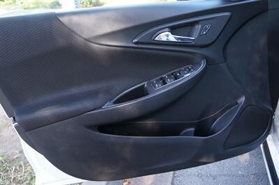 2017 Chevrolet Malibu LT   - Photo 12 - Pasadena, CA 91107