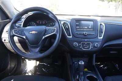 2017 Chevrolet Malibu LT   - Photo 9 - Pasadena, CA 91107