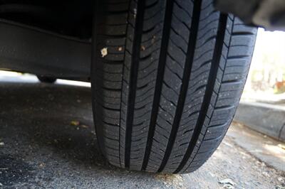 2017 Toyota Prius Prime premium Advanced   - Photo 24 - Pasadena, CA 91107