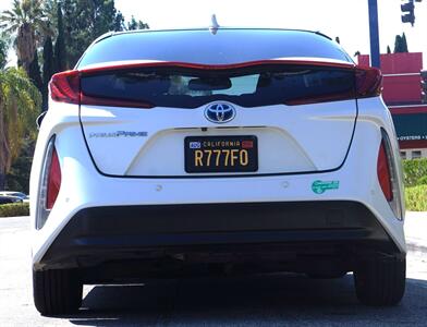 2017 Toyota Prius Prime premium Advanced   - Photo 5 - Pasadena, CA 91107