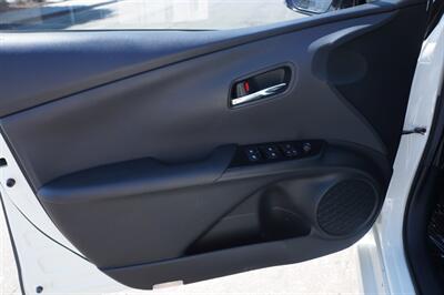 2017 Toyota Prius Prime premium Advanced   - Photo 17 - Pasadena, CA 91107
