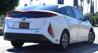 2017 Toyota Prius Prime premium Advanced   - Photo 4 - Pasadena, CA 91107