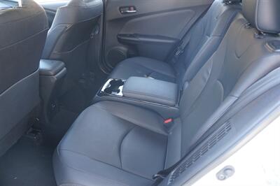 2017 Toyota Prius Prime premium Advanced   - Photo 10 - Pasadena, CA 91107