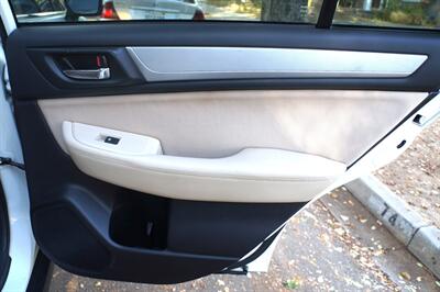 2015 Subaru Outback 2.5i Premium   - Photo 17 - Pasadena, CA 91107