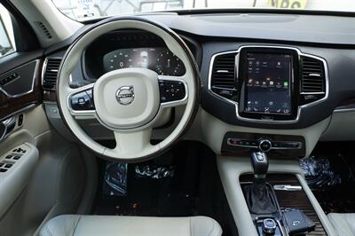 2016 Volvo XC90 T6 Momentum   - Photo 14 - Pasadena, CA 91107