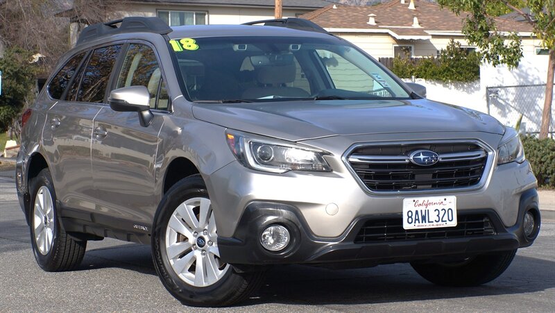 2018 Subaru Outback 2.5i Premium   - Photo 1 - Pasadena, CA 91107