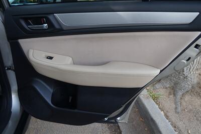 2018 Subaru Outback 2.5i Premium - Photo 16 - Pasadena, CA 91107