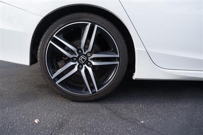 2016 Honda Accord Sport w/Honda Sensing   - Photo 17 - Pasadena, CA 91107