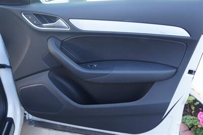 2018 Audi Q3 2.0T quattro Premium Plus - Photo 18 - Pasadena, CA 91107