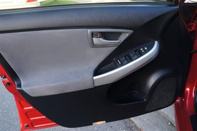 2015 Toyota Prius three   - Photo 13 - Pasadena, CA 91107