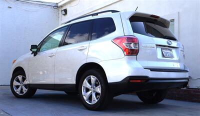 2015 Subaru Forester 2.5i Limited   - Photo 2 - Pasadena, CA 91107