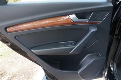 2022 Audi Q5 quattro S line Premium 45   - Photo 18 - Pasadena, CA 91107