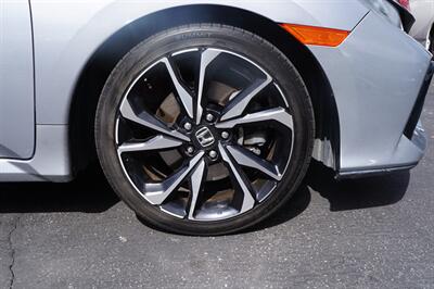 2019 Honda Civic Si - Photo 17 - Pasadena, CA 91107
