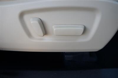 2019 Toyota Highlander XLE   - Photo 10 - Pasadena, CA 91107