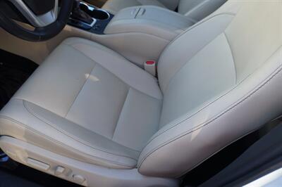 2019 Toyota Highlander XLE   - Photo 7 - Pasadena, CA 91107