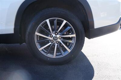 2019 Toyota Highlander XLE   - Photo 25 - Pasadena, CA 91107
