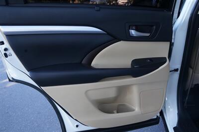 2019 Toyota Highlander XLE   - Photo 21 - Pasadena, CA 91107