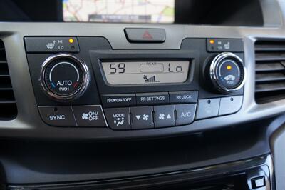 2016 Honda Odyssey Touring Elite   - Photo 17 - Pasadena, CA 91107
