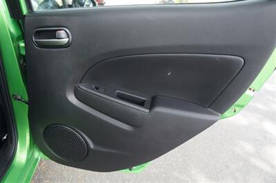 2012 Mazda Mazda2 Sport   - Photo 14 - Pasadena, CA 91107