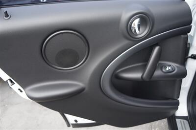 2016 MINI Countryman Cooper S   - Photo 12 - Pasadena, CA 91107