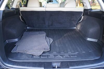 2011 Subaru Outback 2.5i Limited - Photo 6 - Pasadena, CA 91107