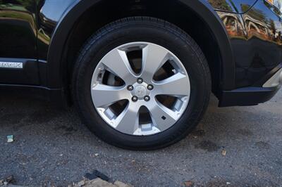 2011 Subaru Outback 2.5i Limited - Photo 20 - Pasadena, CA 91107