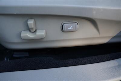 2011 Subaru Outback 2.5i Limited - Photo 8 - Pasadena, CA 91107