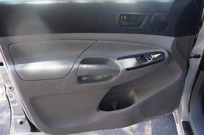 2013 Toyota Tacoma Exter cab   - Photo 11 - Pasadena, CA 91107