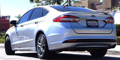 2017 Ford Fusion SE - Photo 3 - Pasadena, CA 91107