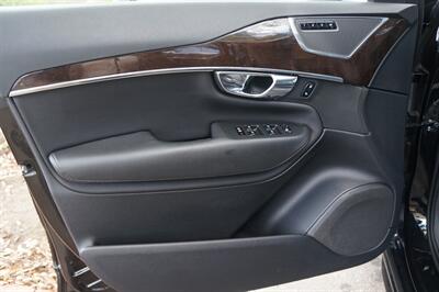 2016 Volvo XC90 T6 Momentum   - Photo 21 - Pasadena, CA 91107