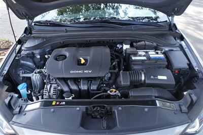 2018 Hyundai ELANTRA SEL/ VALUE/LIMITED   - Photo 14 - Pasadena, CA 91107