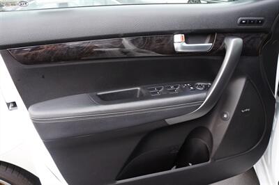 2014 Kia Sorento SX Limited   - Photo 25 - Pasadena, CA 91107