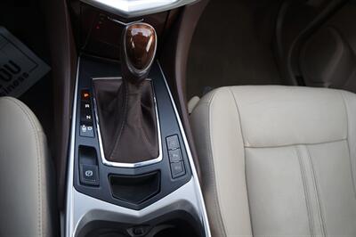 2013 Cadillac SRX Performance Collection - Photo 16 - Pasadena, CA 91107