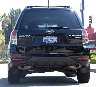 2011 Subaru Forester 2.5X Limited   - Photo 5 - Pasadena, CA 91107