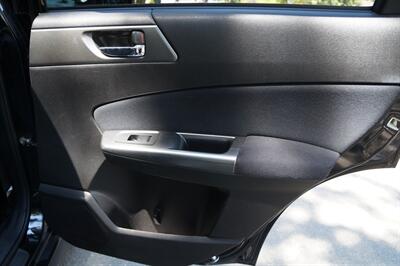 2011 Subaru Forester 2.5X Limited   - Photo 19 - Pasadena, CA 91107