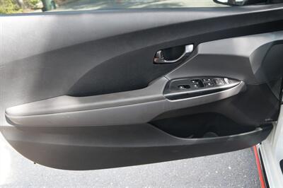 2020 Hyundai VELOSTER N - Photo 13 - Pasadena, CA 91107