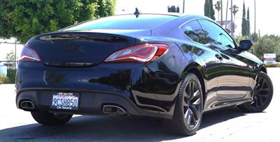 2013 Hyundai Genesis Coupe 2.0T   - Photo 2 - Pasadena, CA 91107