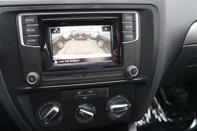 2017 Volkswagen Jetta 1.4T Trendline Plus   - Photo 9 - Pasadena, CA 91107