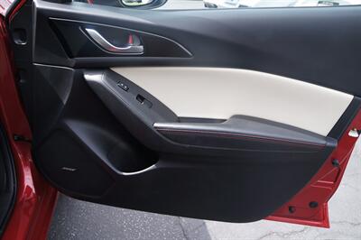 2014 Mazda Mazda3 s Grand Touring - Photo 18 - Pasadena, CA 91107