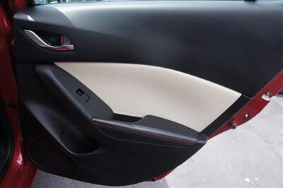 2014 Mazda Mazda3 s Grand Touring - Photo 19 - Pasadena, CA 91107