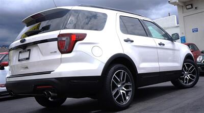 2018 Ford Explorer Sport - Photo 3 - Pasadena, CA 91107